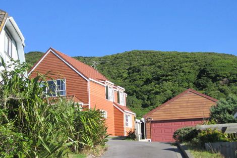 Photo of property in 63a Nalanda Crescent, Broadmeadows, Wellington, 6035