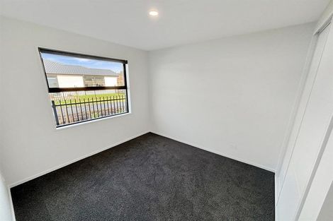 Photo of property in 2 Riroriro Lane, Halswell, Christchurch, 8025