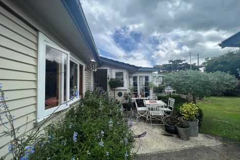 Photo of property in 34 Queen Street, Dannevirke, 4930