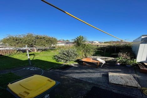 Photo of property in 2/9 Ti Rakau Drive, Pakuranga, Auckland, 2010
