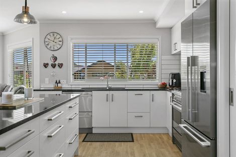 Photo of property in 72 Victory Drive, Wharewaka, Taupo, 3330