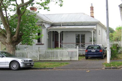 Photo of property in 43 Hakanoa Street, Grey Lynn, Auckland, 1021