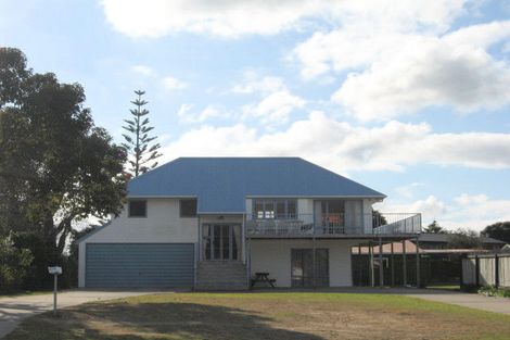 Photo of property in 320 Williamson Road, Whangamata, 3620