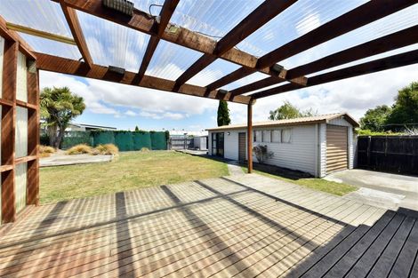 Photo of property in 12 Boyne Avenue, Northcote, Christchurch, 8052