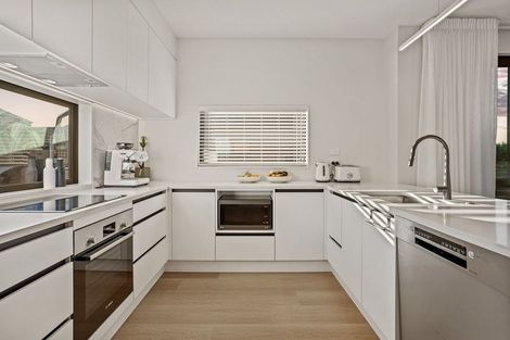 Photo of property in 33 Waka Moana Drive, Hobsonville, Auckland, 0616