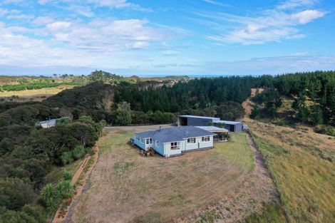 Photo of property in 398 Hokio Sand Road, Hokio Beach, Levin, 5571