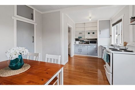 Photo of property in 42 Station Road, Te Kamo, Whangarei, 0112