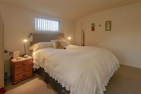 Photo of property in 9 Lamason Street, Greenmeadows, Napier, 4112