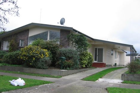 Photo of property in 21 Hillcrest Drive, Kelvin Grove, Palmerston North, 4414