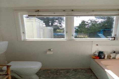 Photo of property in 13 Bell Street, Aratapu, Dargaville, 0371