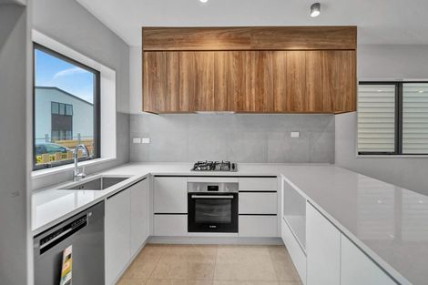 Photo of property in 40 Opoka Street, Papakura, 2110