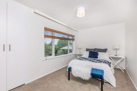 Photo of property in 13 Glen Marine Parade, Glendene, Auckland, 0602