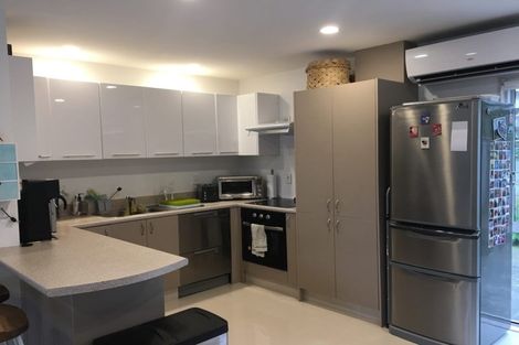 Photo of property in 2/33 Hiropi Street, Newtown, Wellington, 6021