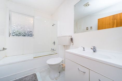 Photo of property in 6 Seaton Court, Hokowhitu, Palmerston North, 4410