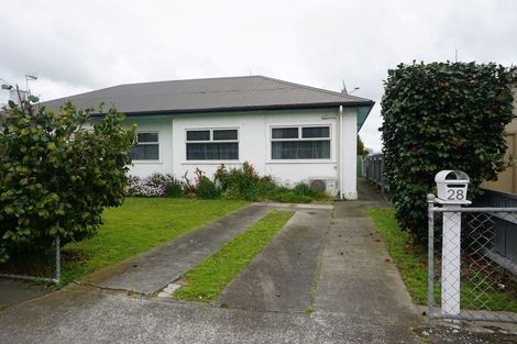 Photo of property in 28 Linton Street, Palmerston North, 4410