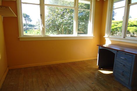 Photo of property in 6 Massey Street, Waimate, 7924