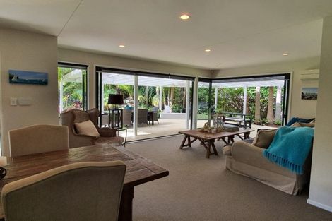 Photo of property in 12 Riverside Drive, Point Wells, 0986