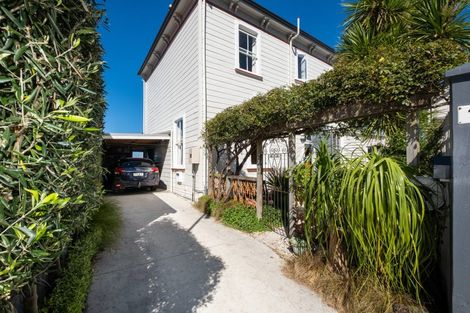 Photo of property in 1 Seaview Terrace, Bluff Hill, Napier, 4110