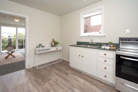 Photo of property in 1/493 Barbadoes Street, Edgeware, Christchurch, 8013