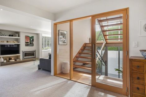 Photo of property in 34 Marine Parade, Macandrew Bay, Dunedin, 9014