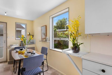 Photo of property in 1/136 Wainoni Road, Avondale, Christchurch, 8061