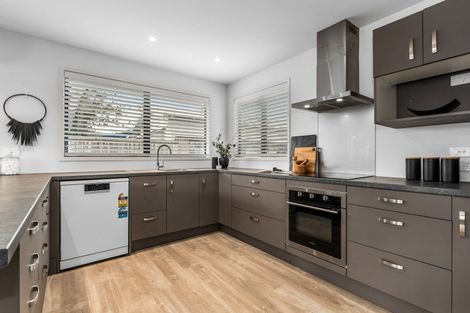 Photo of property in 10a Cairnfield Road, Kensington, Whangarei, 0112