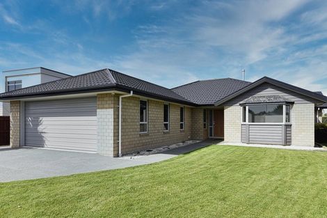 Photo of property in 13 Orchard Grove, Netherby, Ashburton, 7700