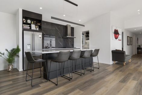 Photo of property in 9 Washingtonia Way, Omokoroa, 3114