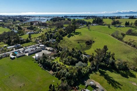 Photo of property in 16 School Road, Lower Moutere, Upper Moutere, 7175