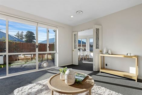 Photo of property in 14 Ashmore Lane, Strowan, Christchurch, 8052