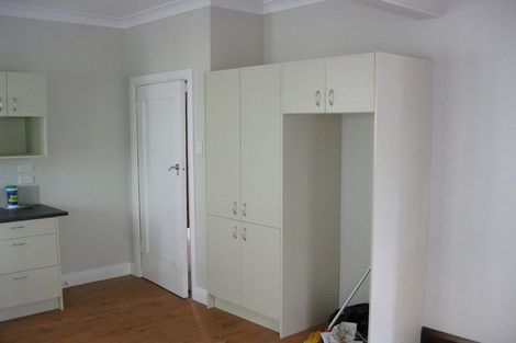 Photo of property in 34 Queens Drive, Kilbirnie, Wellington, 6022