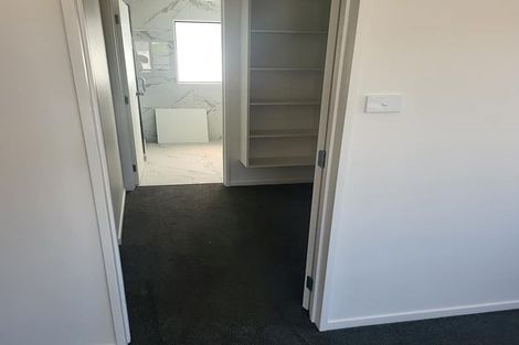 Photo of property in 3c Woodside Road, Massey, Auckland, 0614