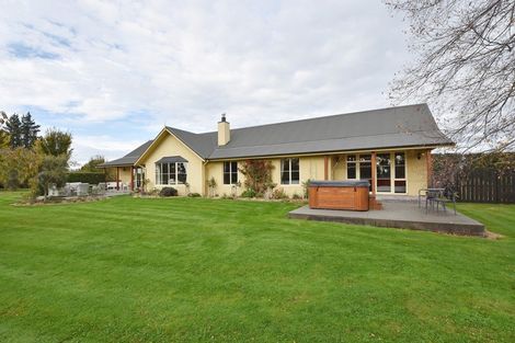 Photo of property in 38b Winton Lorneville Highway, Winton, 9781