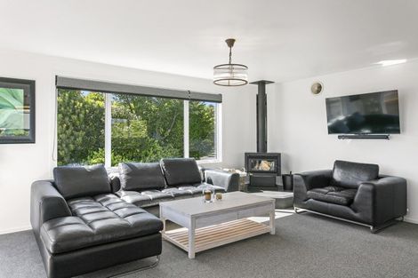 Photo of property in 10 Kensington Place, Richmond Heights, Taupo, 3330