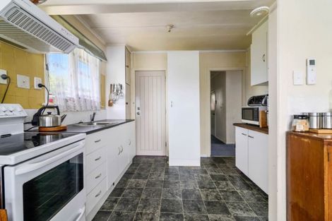 Photo of property in 24 Bellingham Crescent, Fordlands, Rotorua, 3015