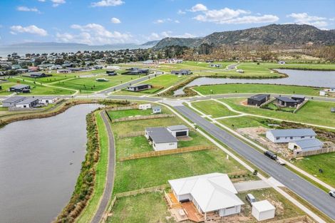 Photo of property in 208 Hamiora Street, Matarangi, 3592