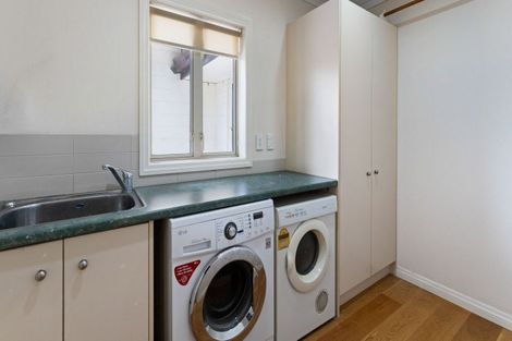 Photo of property in 19 Aufidius Place, Pukekohe, 2120