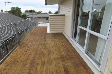 Photo of property in 40 Neeve Road, Taradale, Napier, 4112