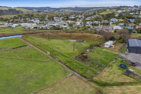 Photo of property in 21 Stewart Street, Helensville, 0800