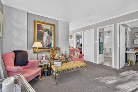 Photo of property in 34 Dublin Street, Martinborough, 5711