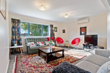 Photo of property in 7 Philip Street, Carterton, 5713