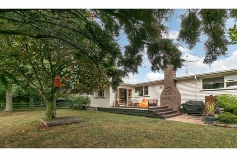 Photo of property in 805 State Highway 16, Waimauku, 0883