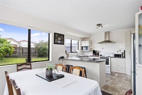 Photo of property in 4 Marwood Place, Mount Maunganui, 3116