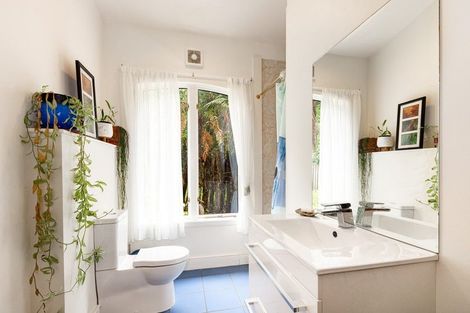 Photo of property in 65 Valley Road, Paraparaumu, 5032