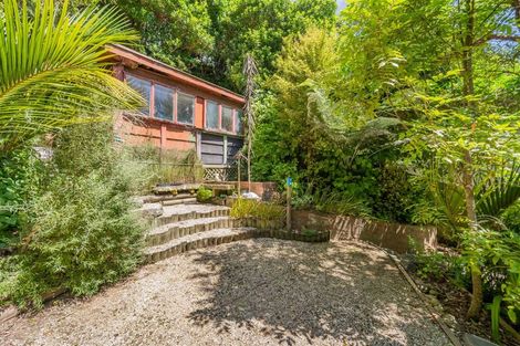 Photo of property in 3 Waitohu Road, York Bay, Lower Hutt, 5013