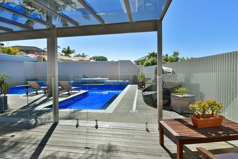 Photo of property in 6 Commodore Court, Gulf Harbour, Whangaparaoa, 0930