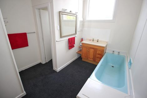 Photo of property in 69 Balaclava Street, Wyndham, 9831