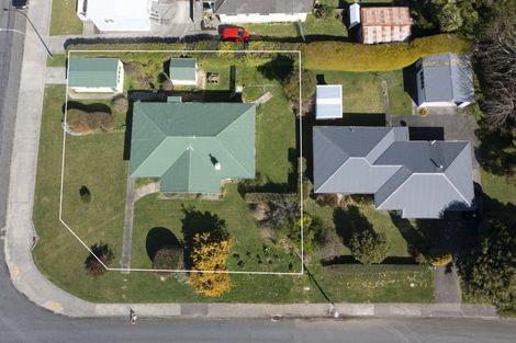 Photo of property in 4 Mclellan Street, Tawa, Wellington, 5028