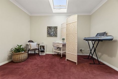 Photo of property in 4 Clayden Drive, Gulf Harbour, Whangaparaoa, 0930
