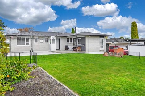 Photo of property in 13 James Cook Street, Havelock North, 4130